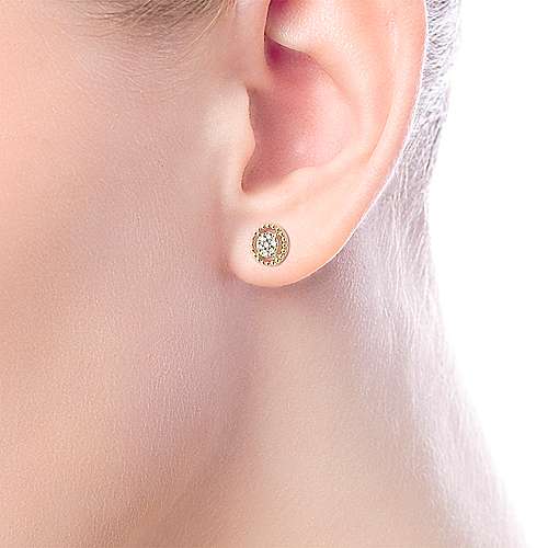 14K Yellow Gold Beaded Round Frame Diamond Cluster Stud Earrings